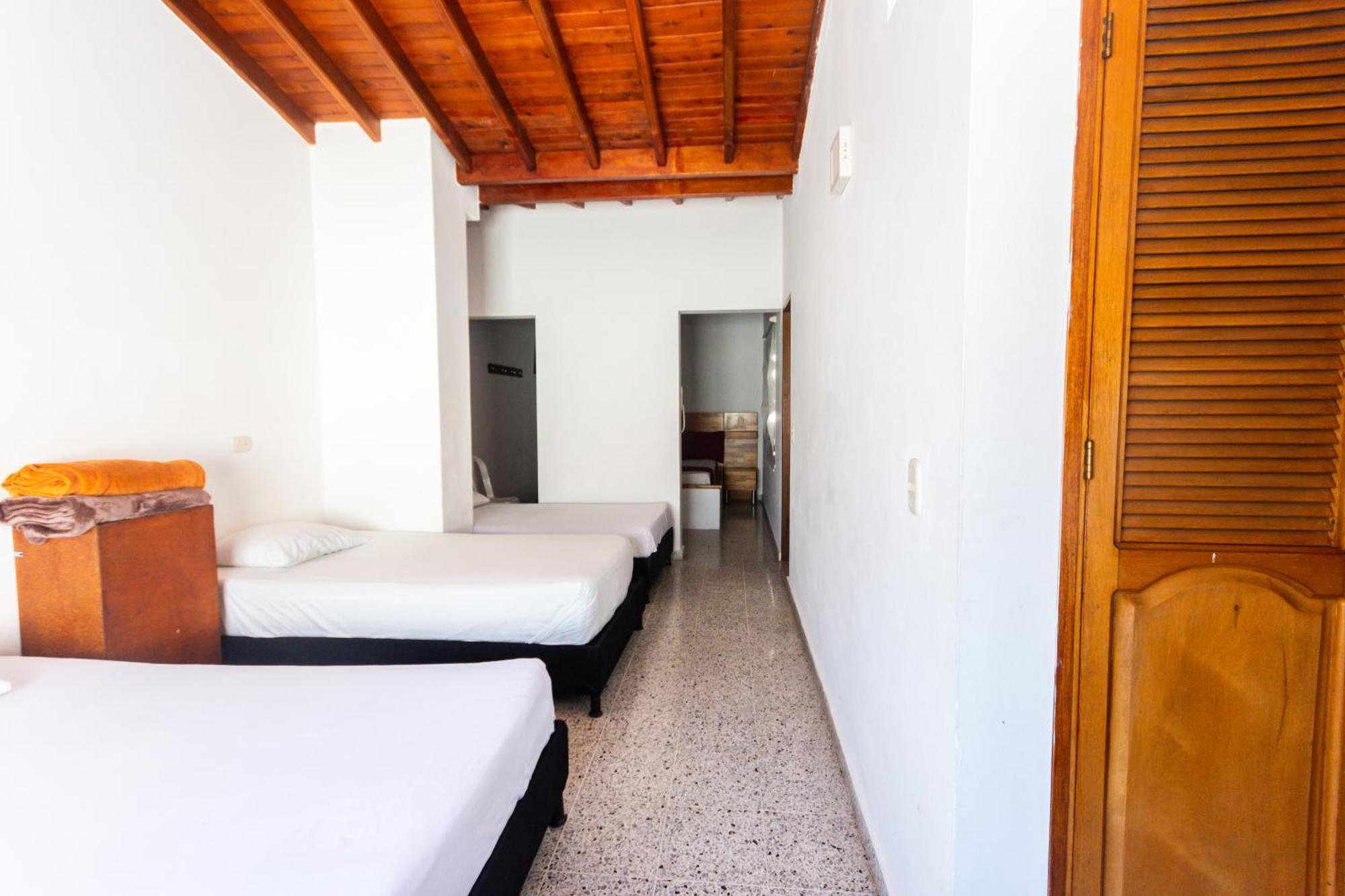 Hotel Bicentenario Rionegro Eksteriør billede