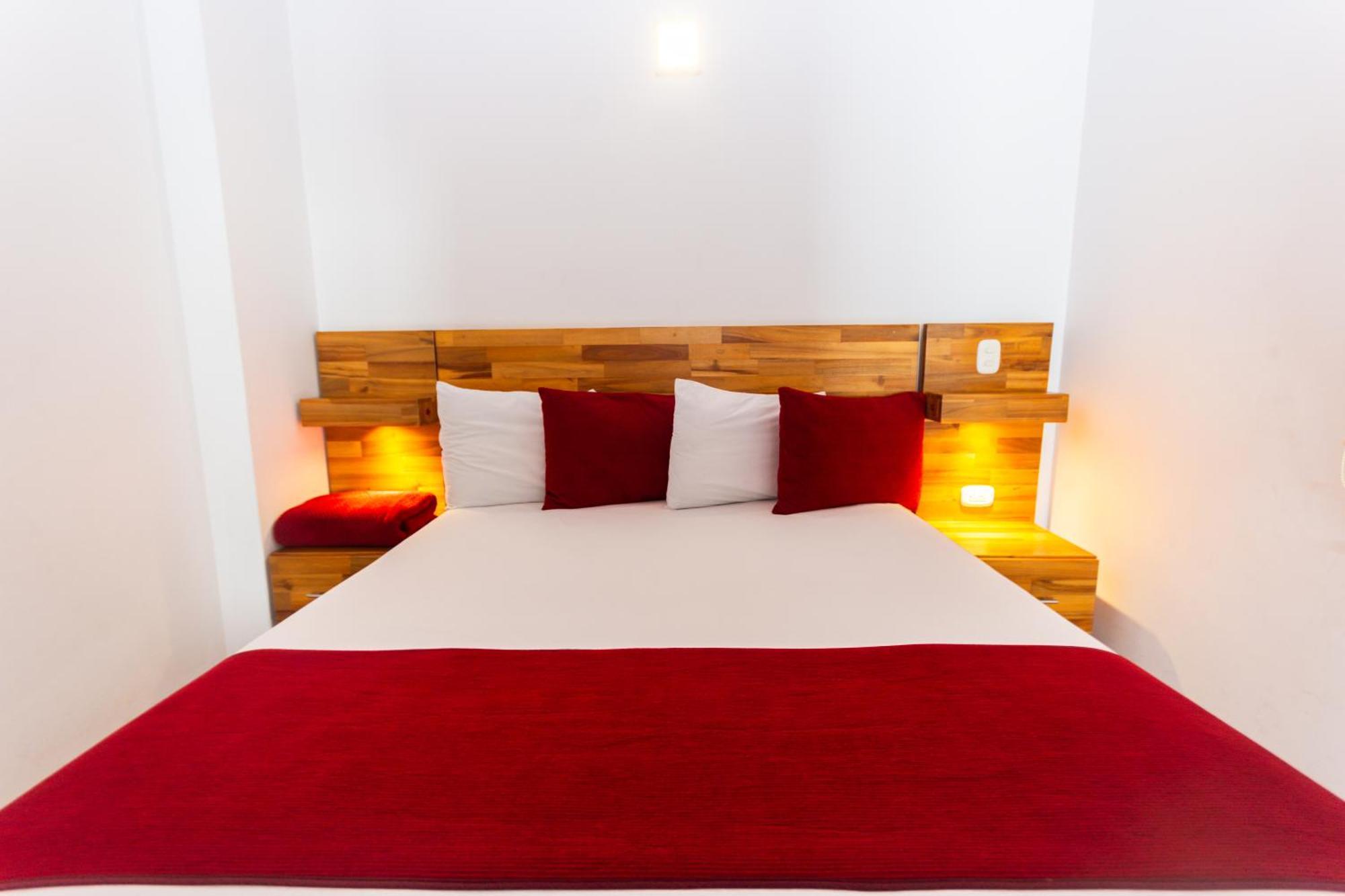 Hotel Bicentenario Rionegro Eksteriør billede
