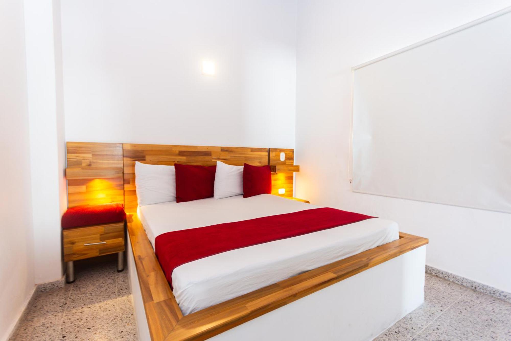 Hotel Bicentenario Rionegro Eksteriør billede