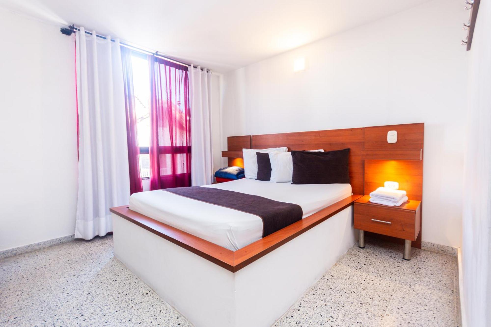 Hotel Bicentenario Rionegro Eksteriør billede
