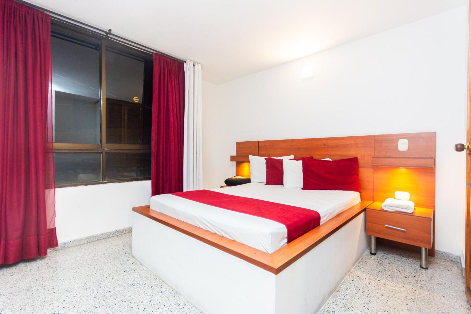 Hotel Bicentenario Rionegro Eksteriør billede