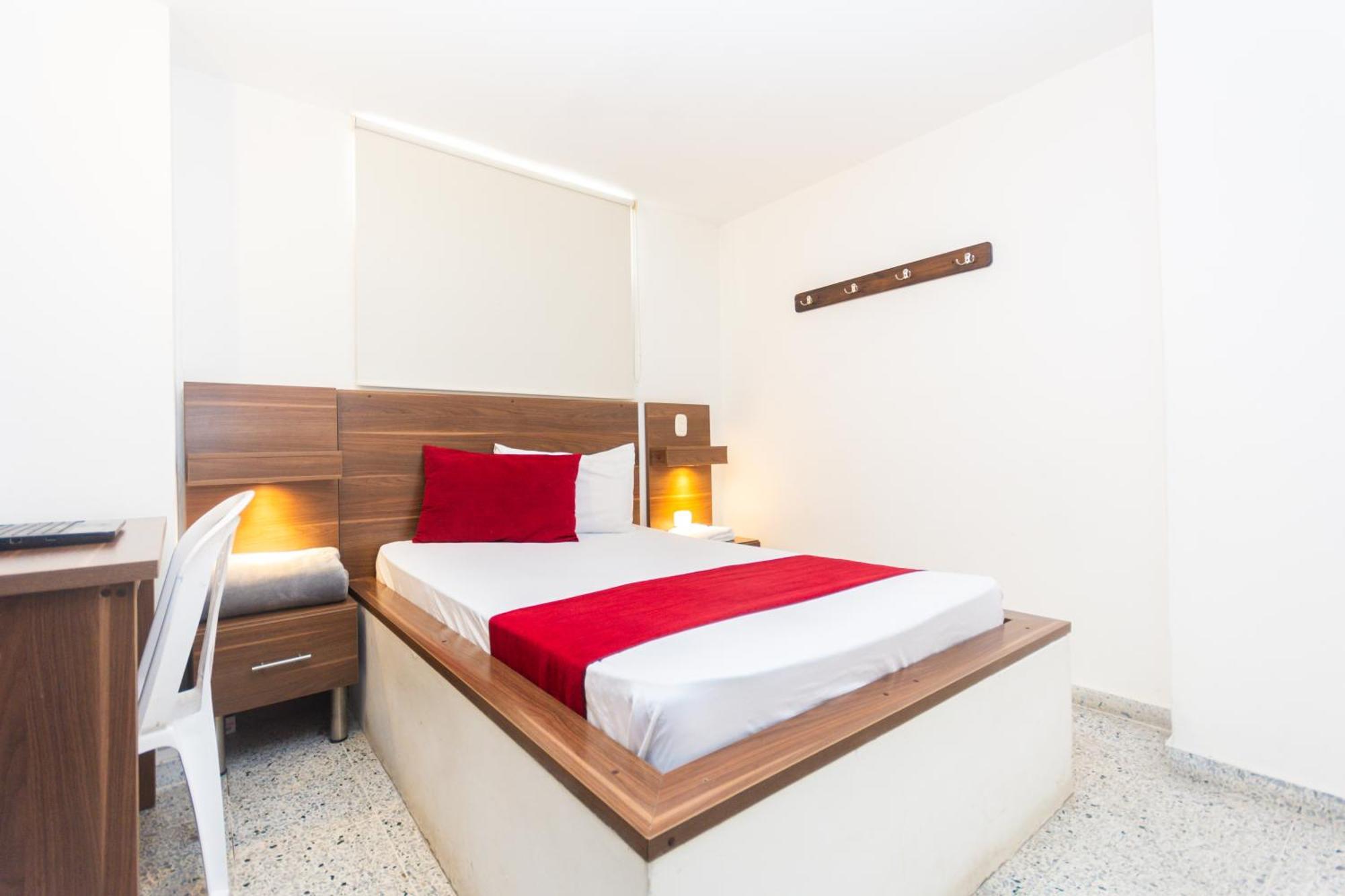 Hotel Bicentenario Rionegro Eksteriør billede