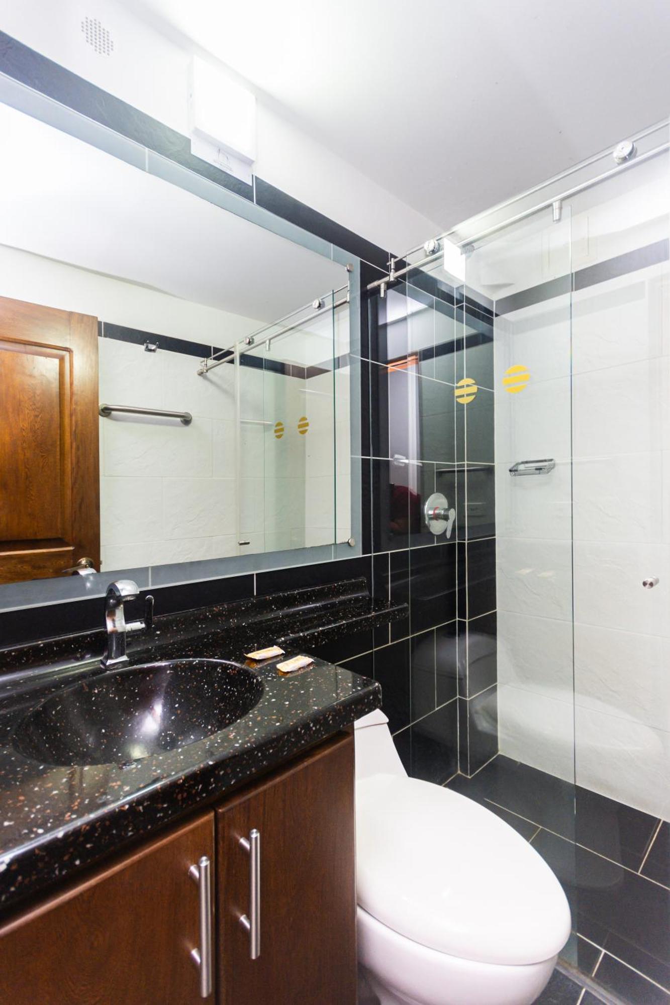 Hotel Bicentenario Rionegro Eksteriør billede