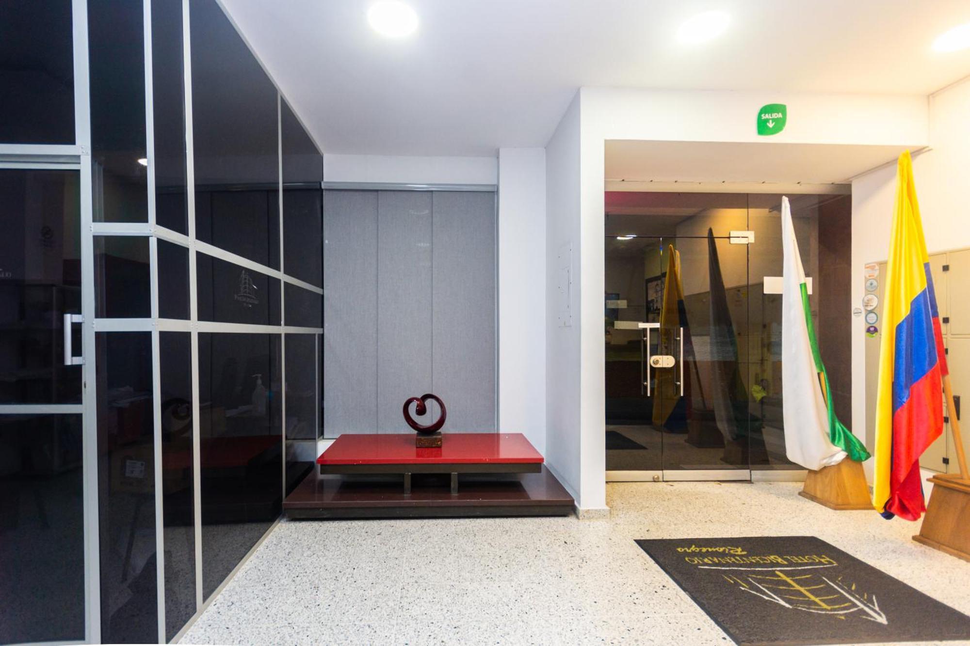 Hotel Bicentenario Rionegro Eksteriør billede