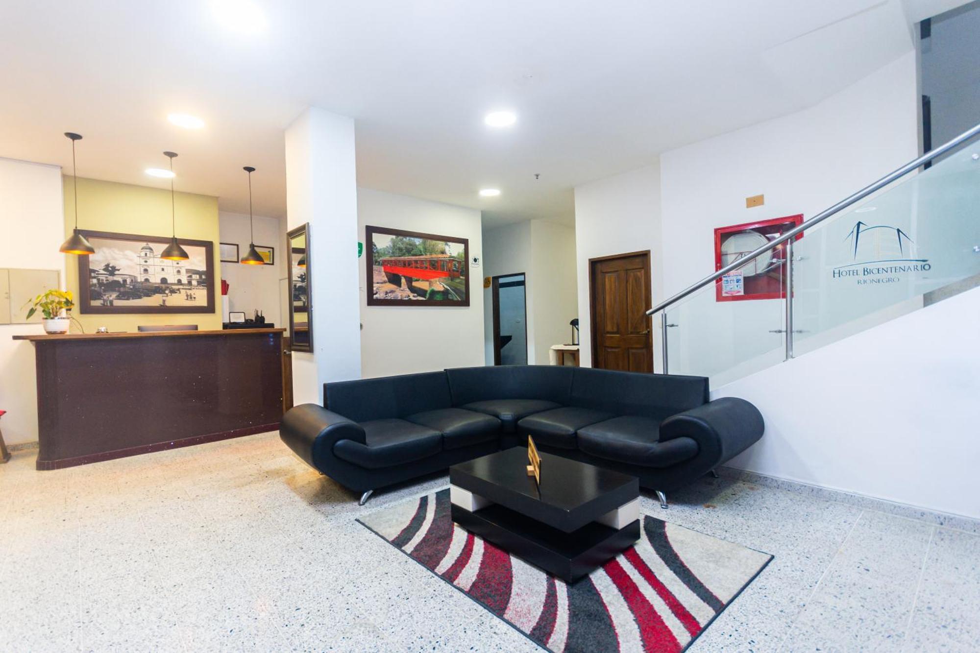 Hotel Bicentenario Rionegro Eksteriør billede